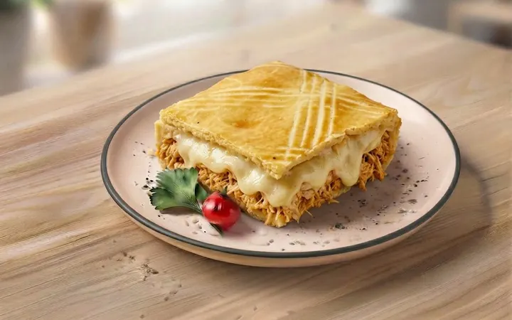 Torta de frango no pedaço